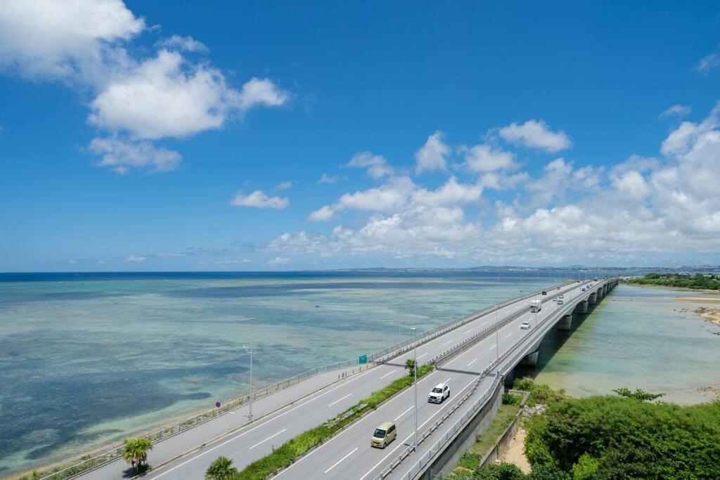 Appartamento The Penthouse Ginowan Urasoe Esterno foto