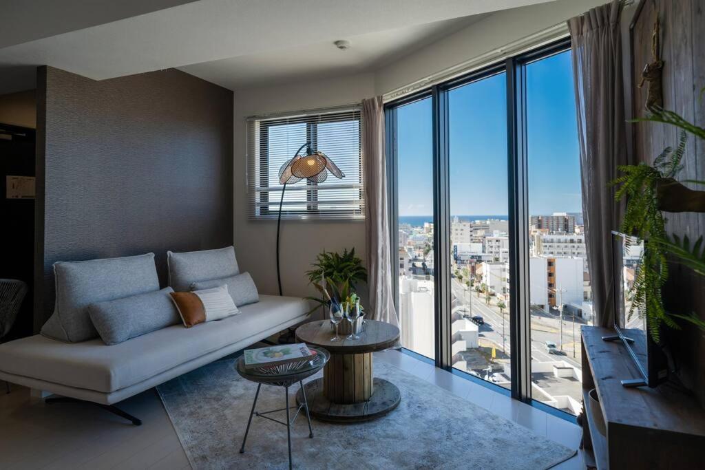 Appartamento The Penthouse Ginowan Urasoe Esterno foto
