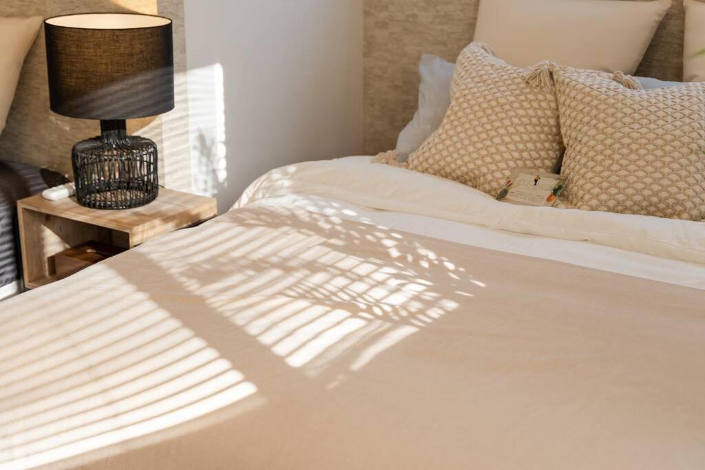 Appartamento The Penthouse Ginowan Urasoe Esterno foto