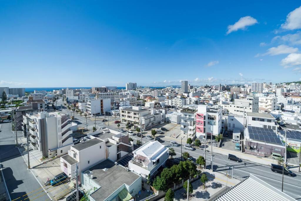 Appartamento The Penthouse Ginowan Urasoe Esterno foto